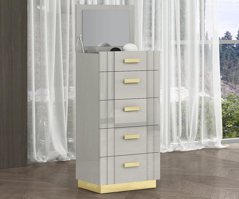 Golden Oasis Bedroom Set